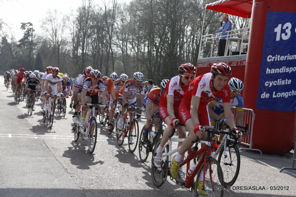 Course de Longchamp 2012 - cyclisme handisport - Organisation ASLAA