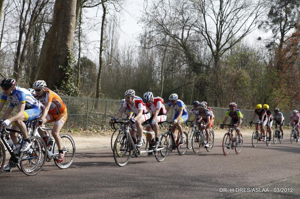 Course de Longchamp 2012 - cyclisme handisport - Organisation ASLAA