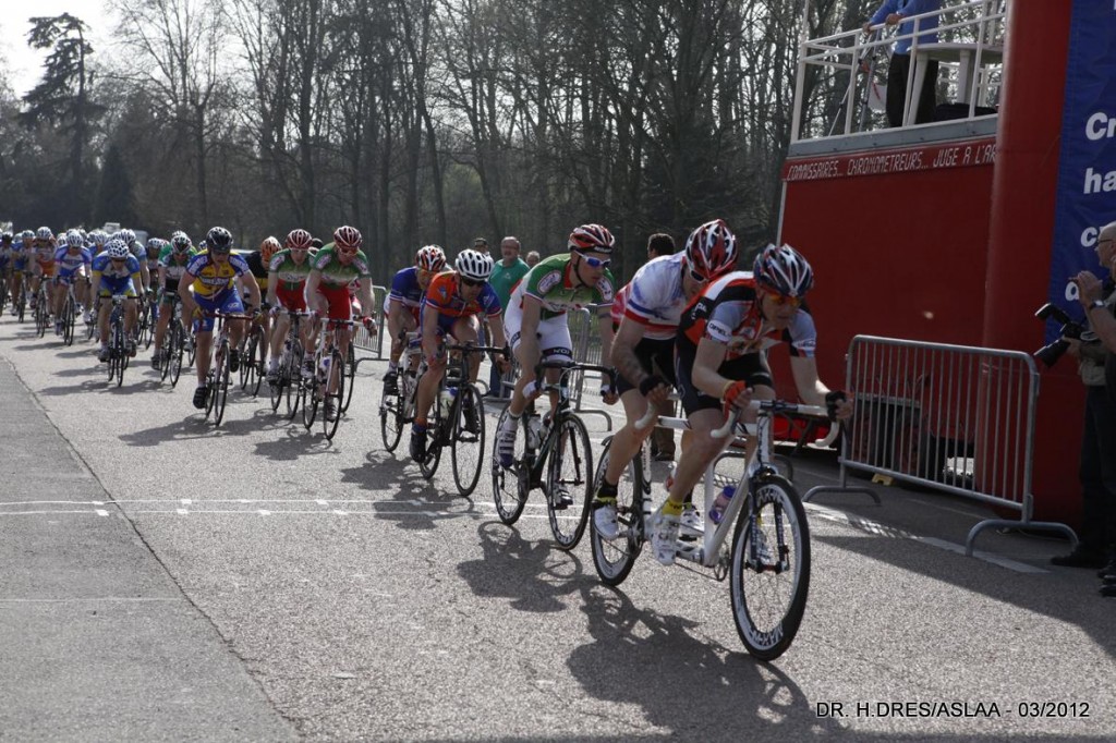 Course de Longchamp 2012 - cyclisme handisport - Organisation ASLAA