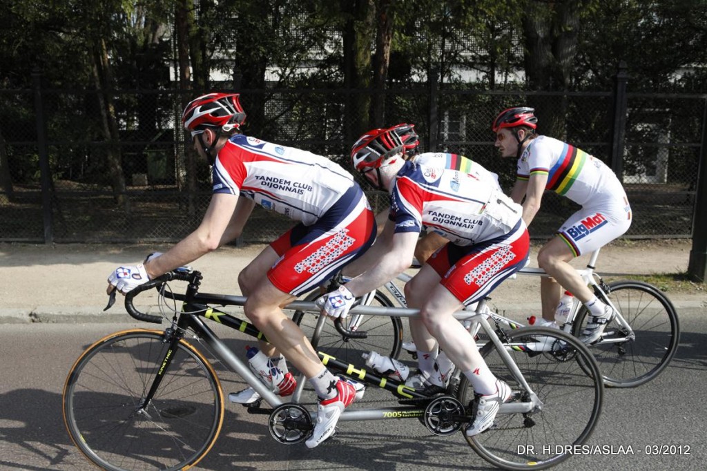 Course de Longchamp 2012 - cyclisme handisport - Organisation ASLAA